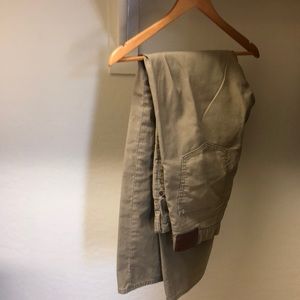 Men’s Tan Dockers